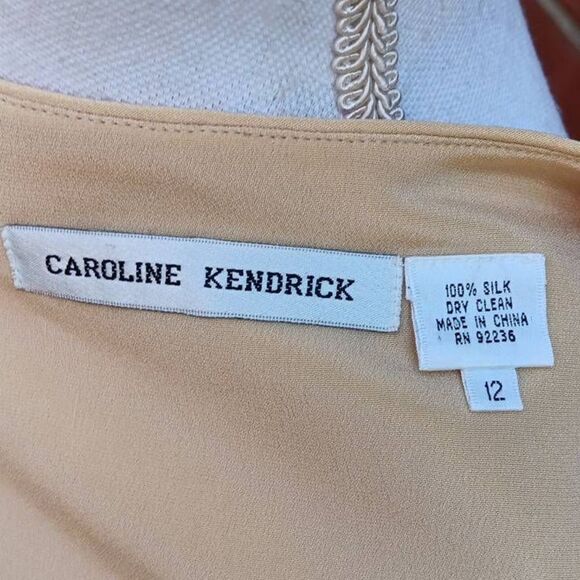 Caroline Kendrick 100% Silk Yellow Beige Blouse 12 - Picture 5 of 5